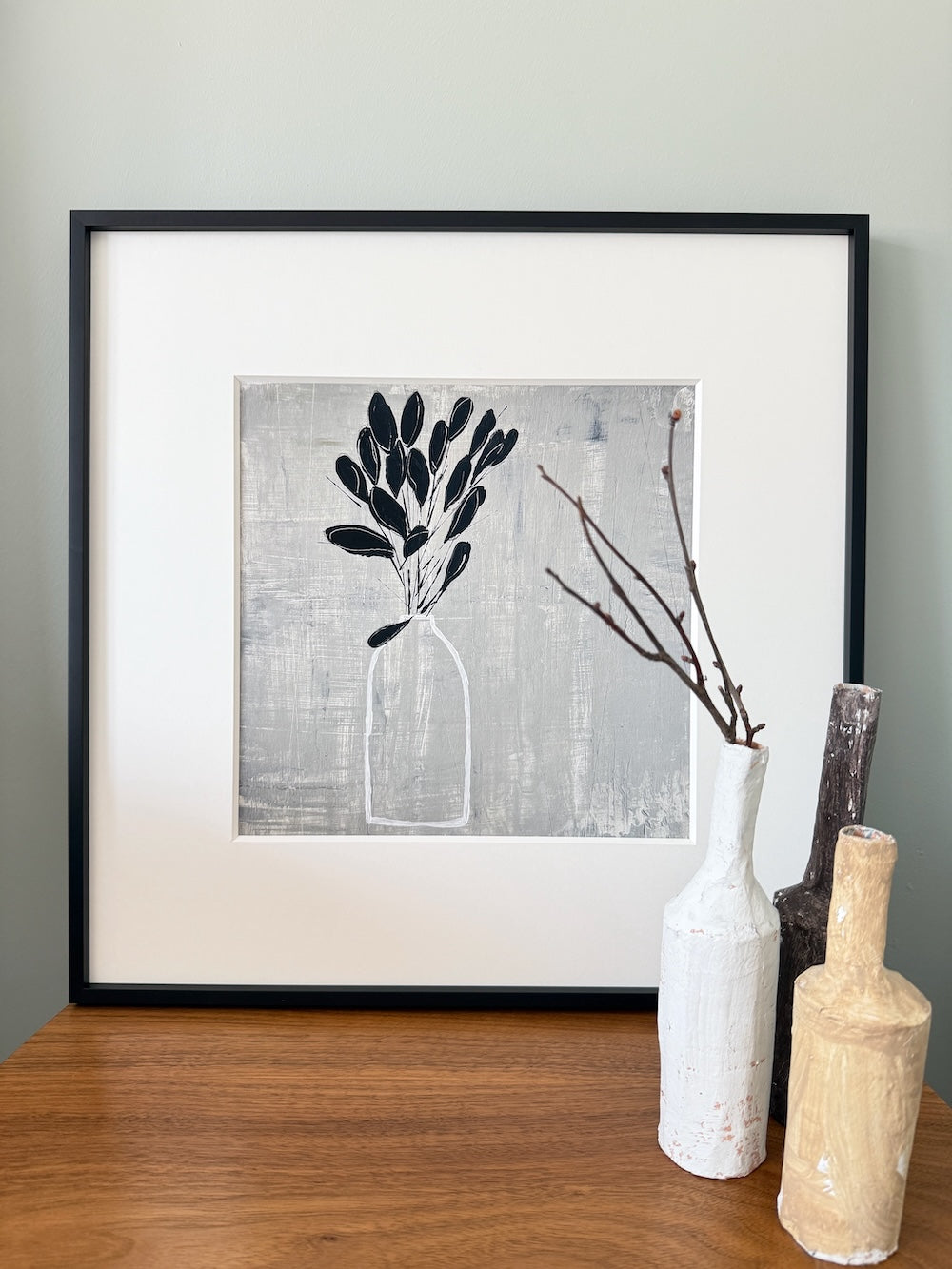 GE ONE WHITE VASE UNFRAMED PRINT