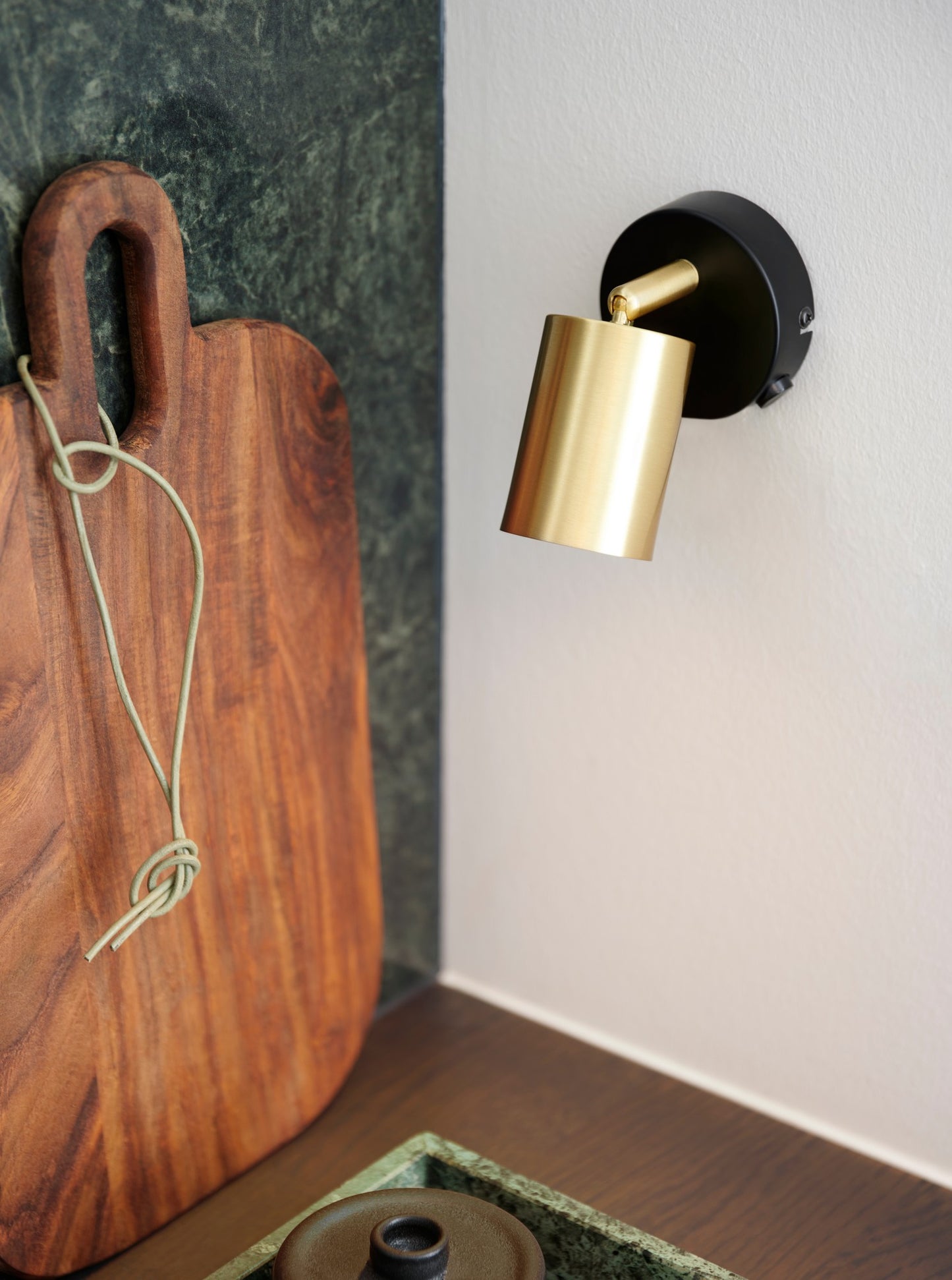 NORDLUX EXPLORE WALL LIGHT BRASS