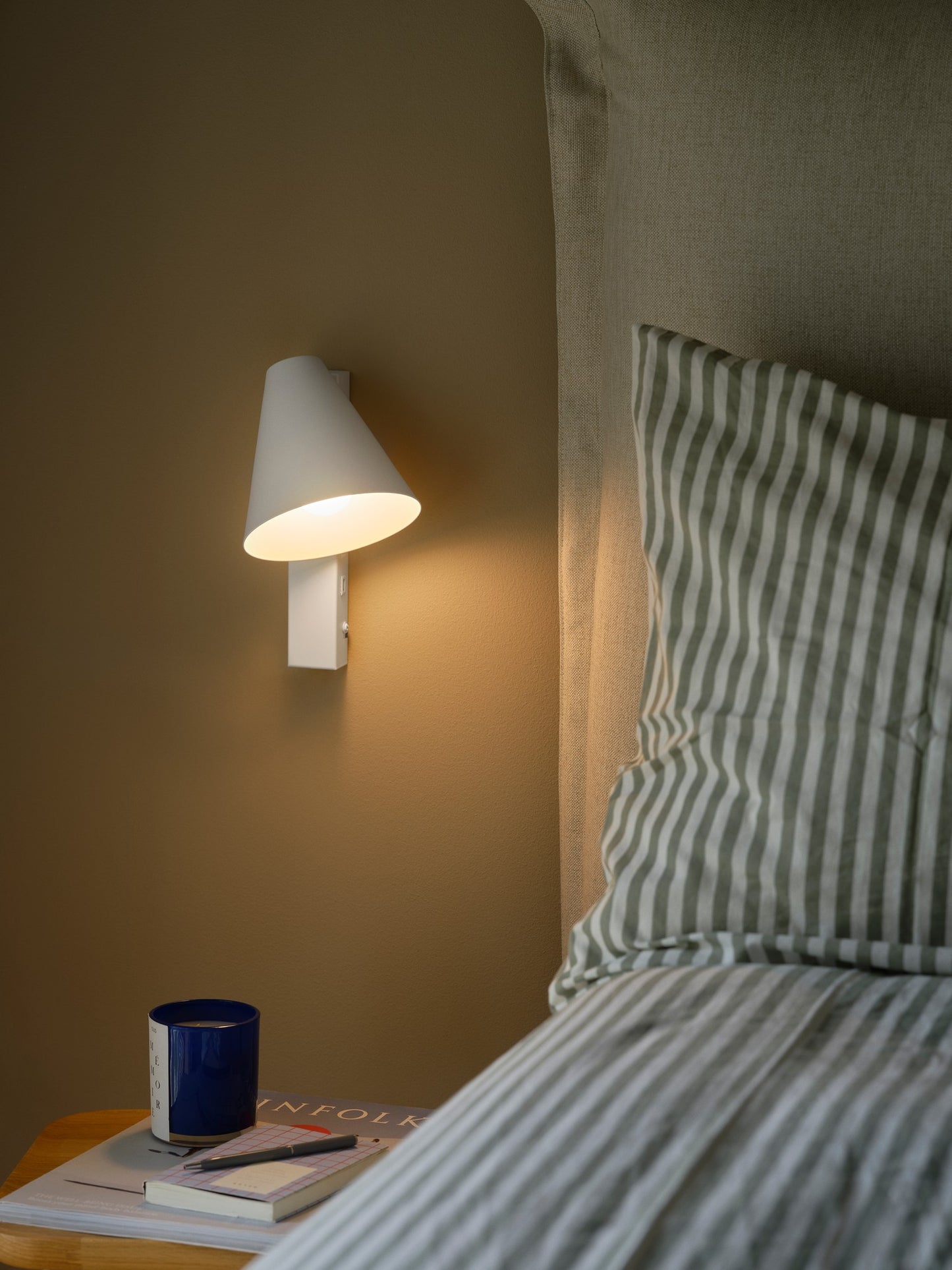 NORDLUX WILMER WALL LIGHT WHITE