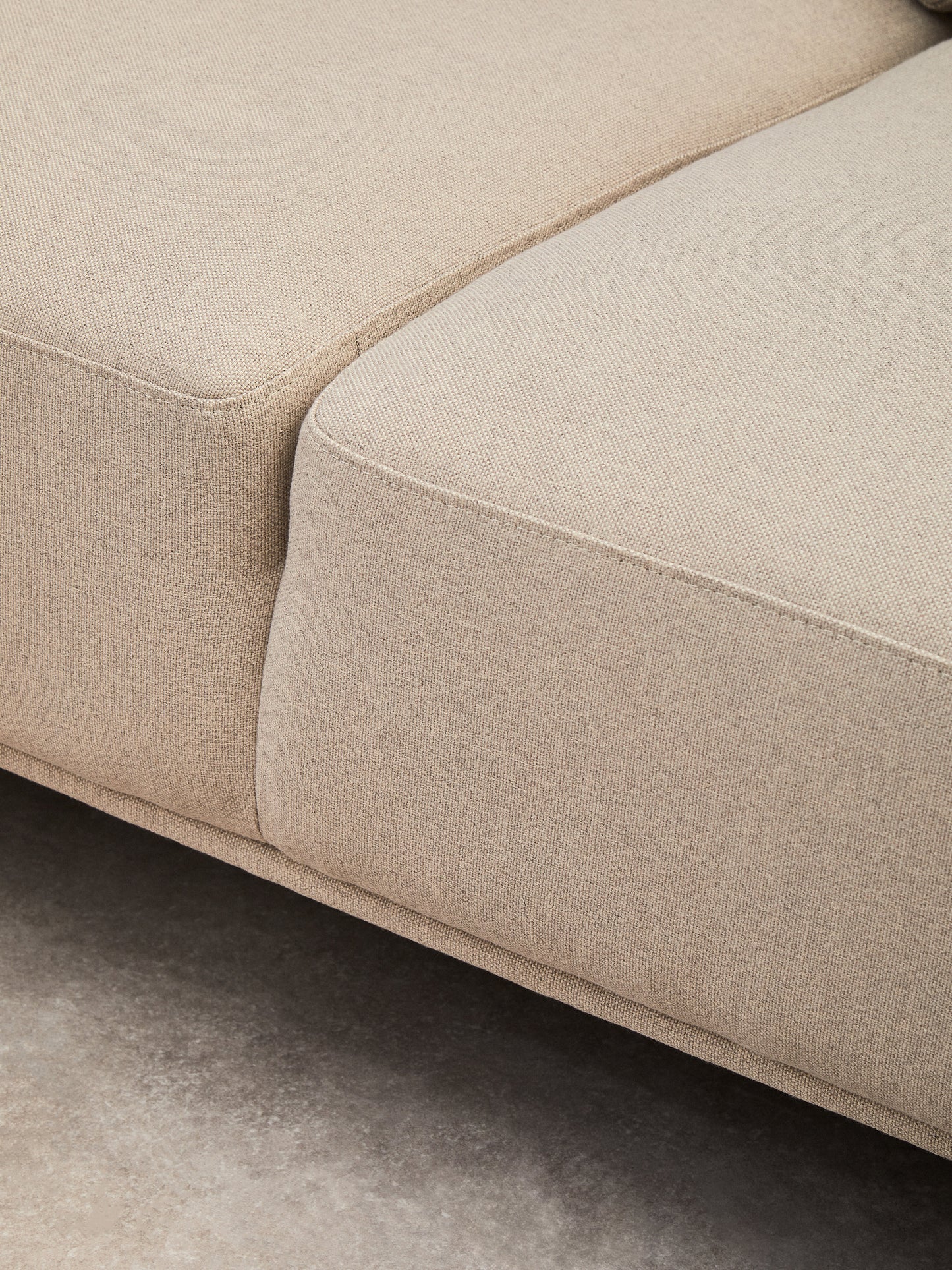 HJALMAR 3 SEAT NATURAL FABRIC RIGHT CHAISE SOFA