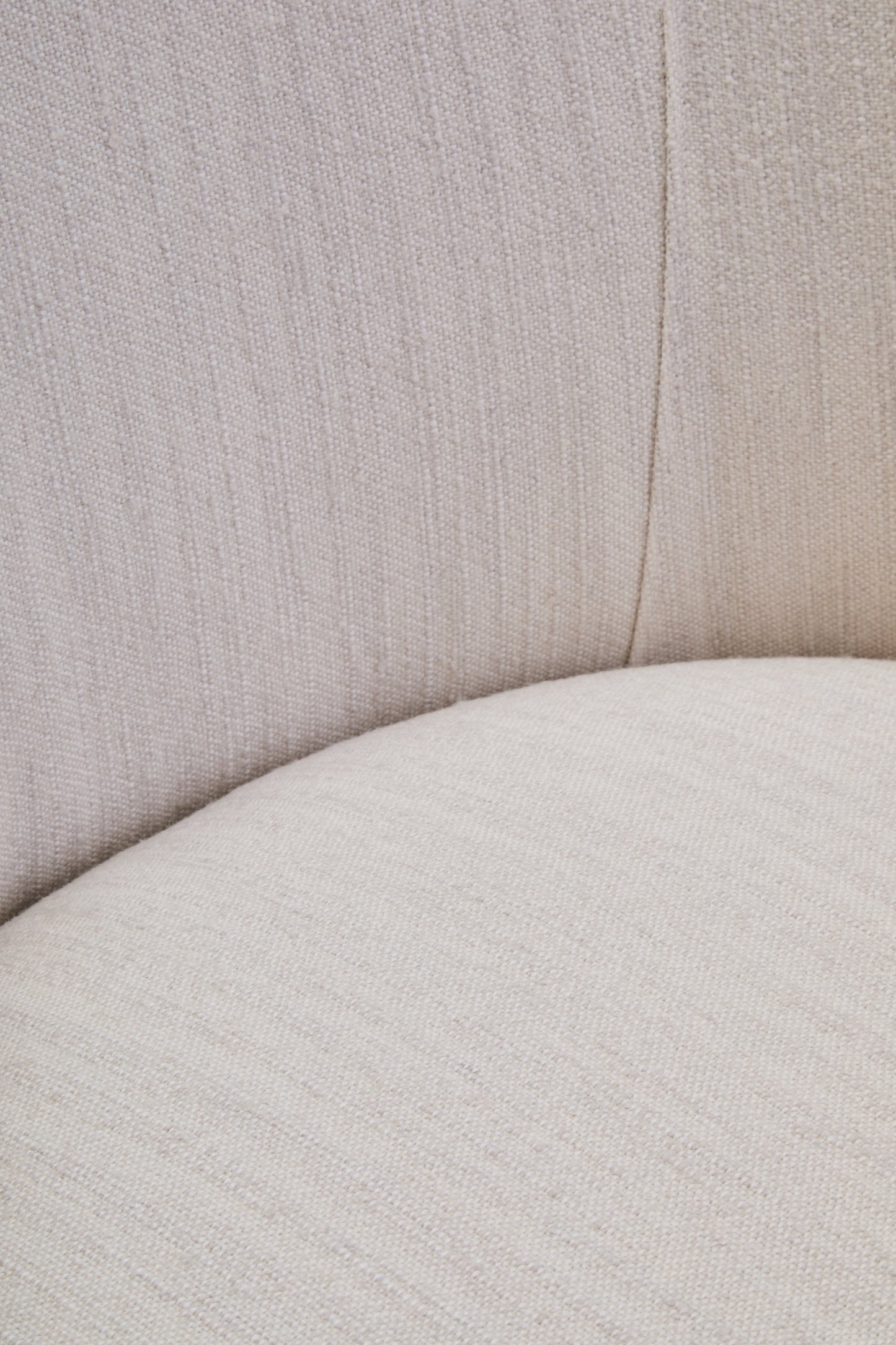 HANNE IVORY LINEN CURVED CHAIR