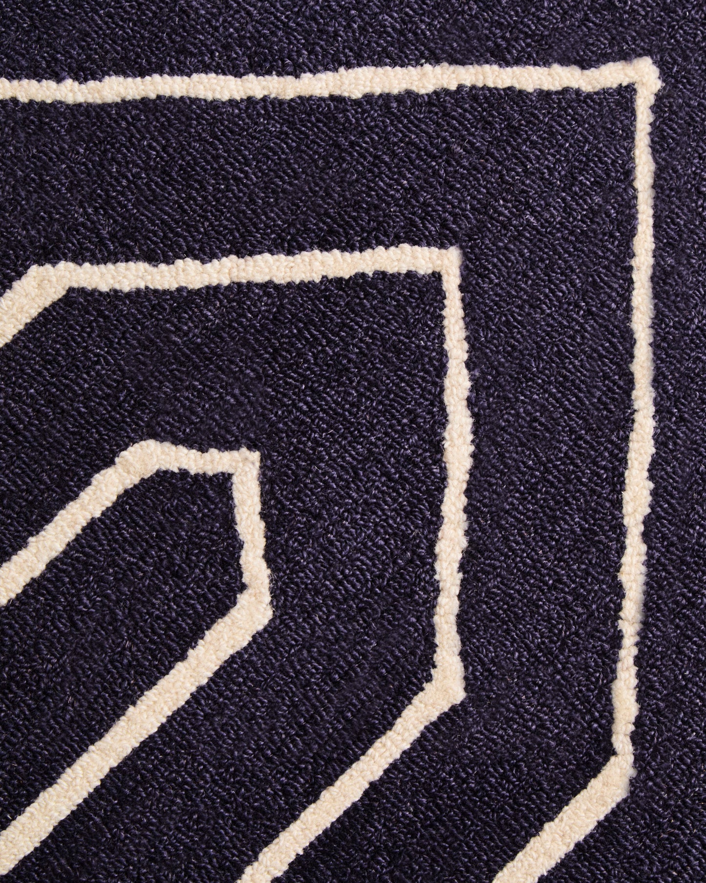 EDVIN MOYO BLUE AND WHITE ROUND RUG