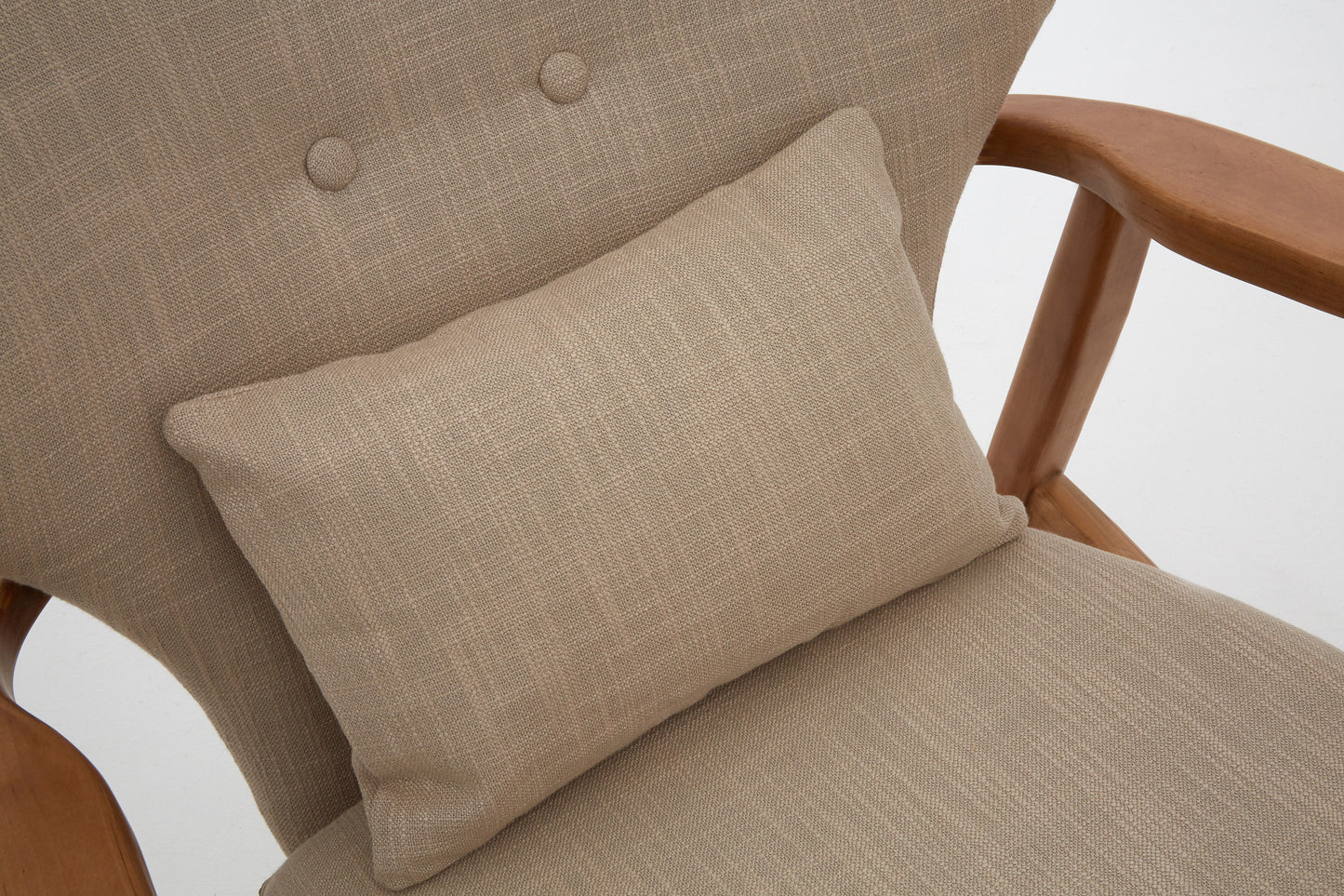 ELVA BEIGE CHAIR