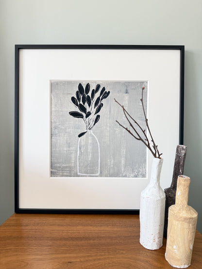 GE ONE WHITE VASE UNFRAMED PRINT