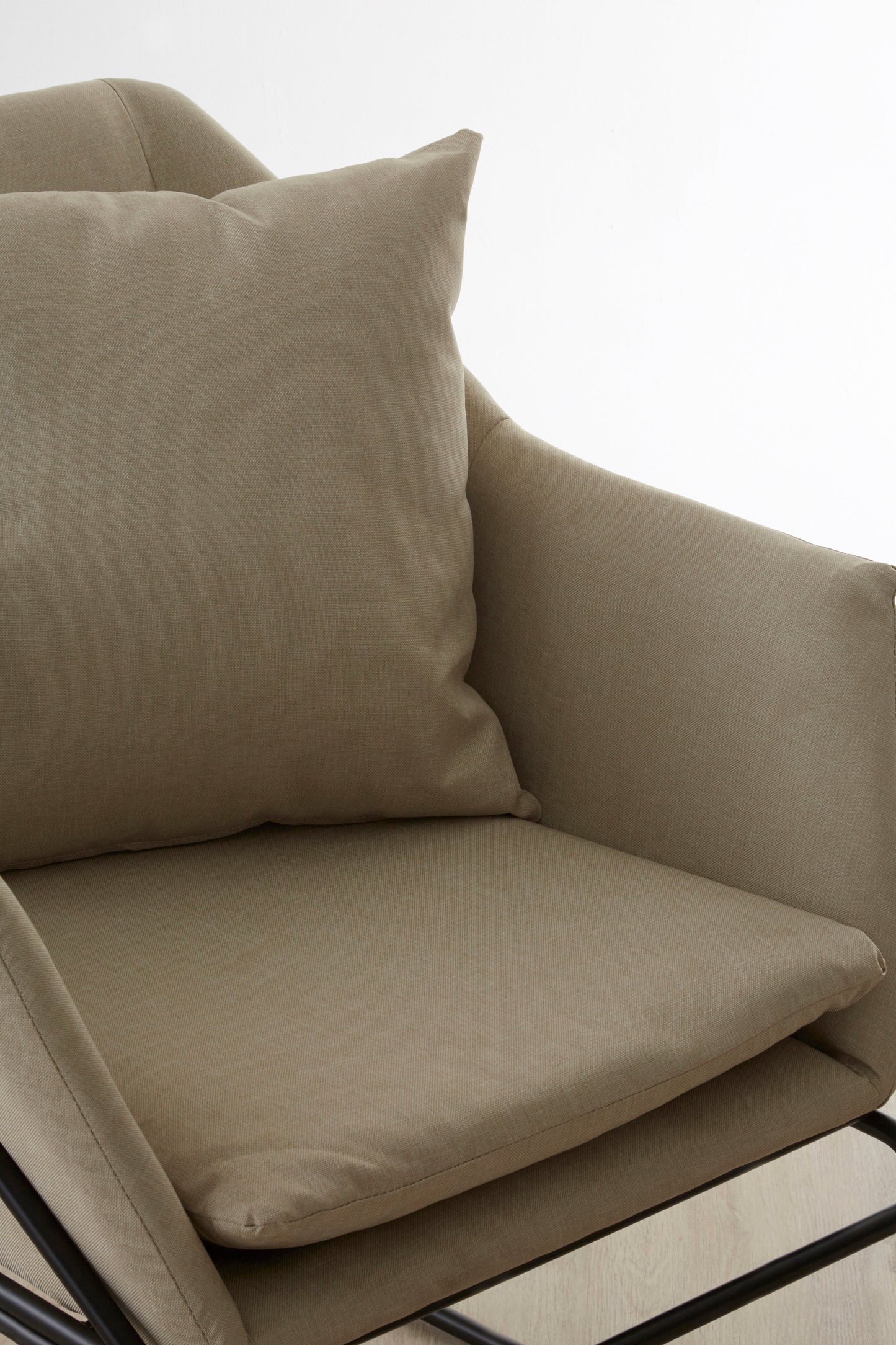 RUNA STONE ARMCHAIR
